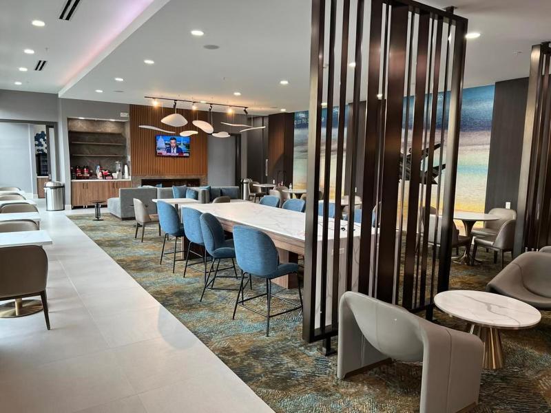 La Quinta Inn & Suites By Wyndham Manchester - Arnold Afb Ngoại thất bức ảnh